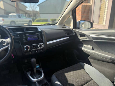 2017 Honda Fit LX