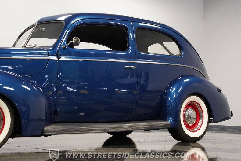 1940 Ford Deluxe