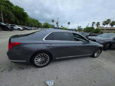 2017 Genesis G90