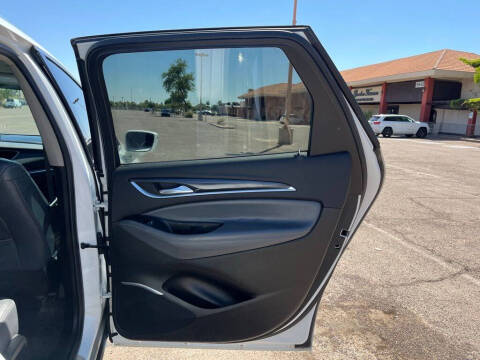 2020 Buick Enclave Essence