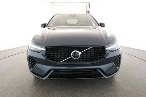 2025 Volvo XC60 T8 Ultra Dark Theme