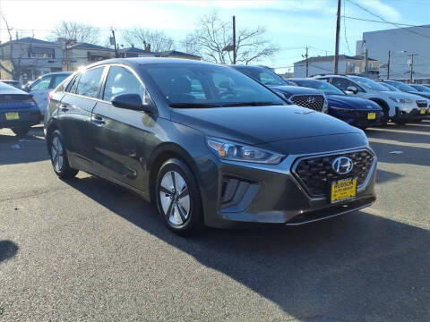 2022 Hyundai Ioniq Hybrid Blue
