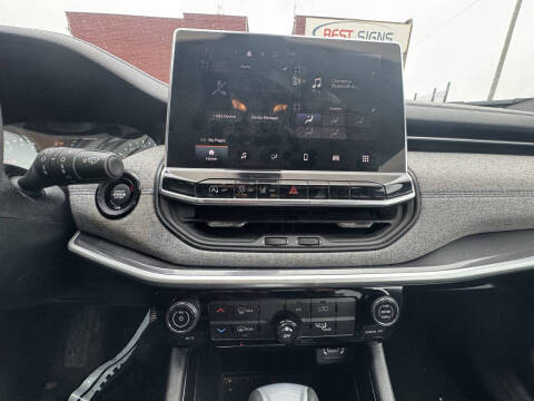 2024 Jeep Compass Altitude