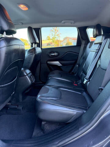 2018 Jeep Cherokee Latitude Plus