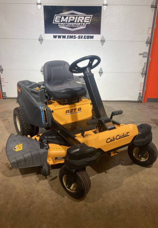 2025 Cub Cadet RZTS 48