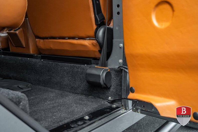 1987 Land Rover Defender