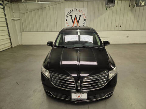 2019 Lincoln MKT Reserve