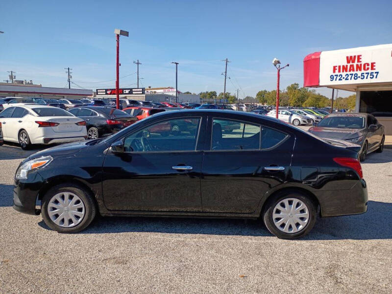 2019 Nissan Versa S