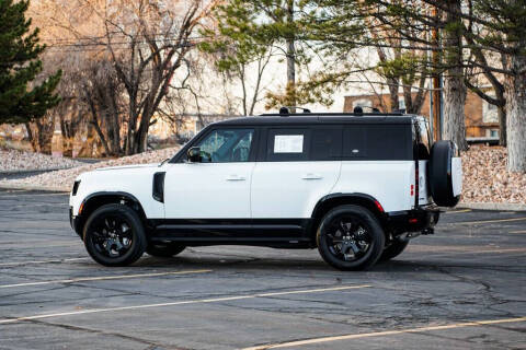 2024 Land Rover Defender 110 P400 X-Dynamic SE