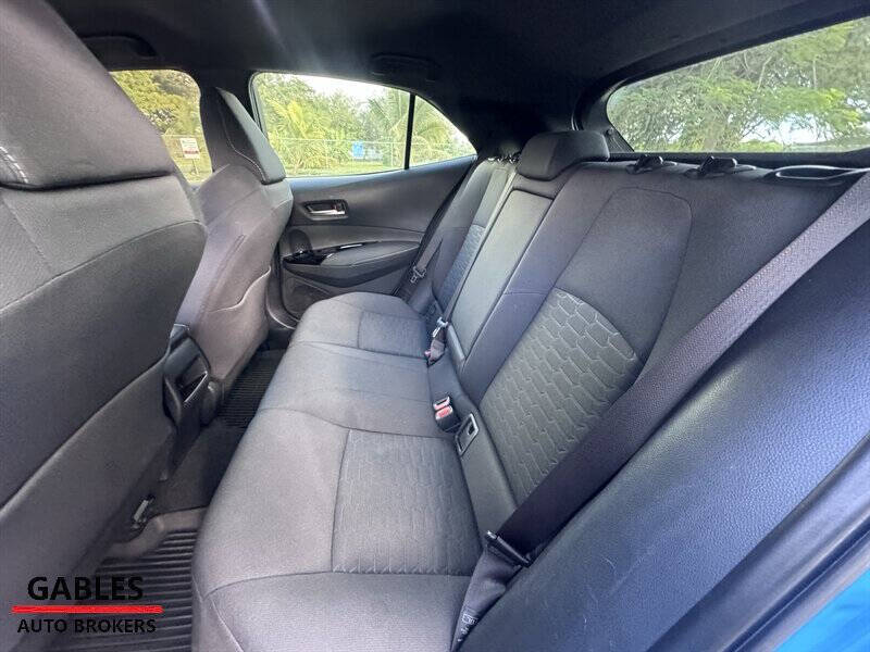 2020 Toyota Corolla Hatchback SE