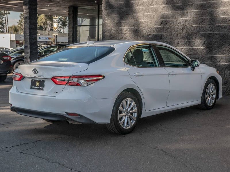 2019 Toyota Camry LE
