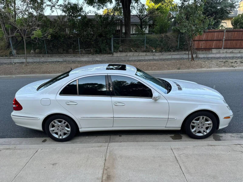 2005 Mercedes-Benz E-Class E 320