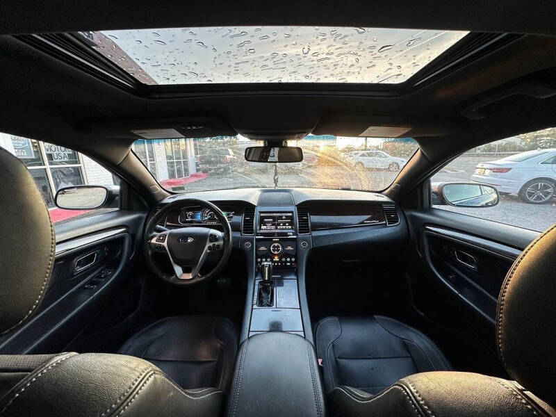 2014 Ford Taurus Limited