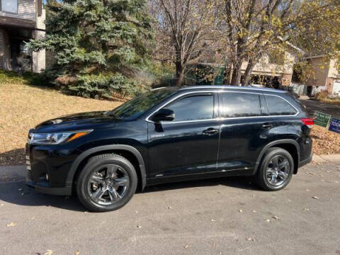 2017 Toyota Highlander Hybrid for sale at Auto Acquisitions USA in Eden Prairie MN