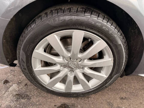 2015 Audi A4 2.0T quattro Premium