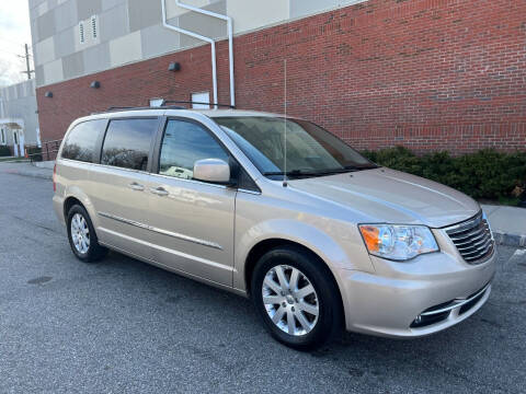 2015 Chrysler Town and Country for sale at Imports Auto Sales Inc. in Paterson NJ