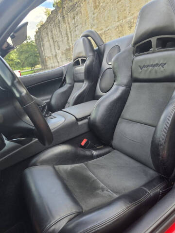 2003 Dodge Viper SRT-10