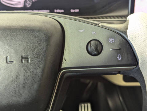 2022 Tesla Model X Plaid