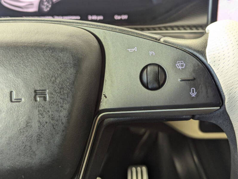 2022 Tesla Model X Plaid