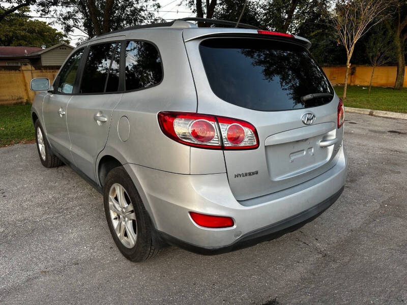 2010 Hyundai Santa Fe SE