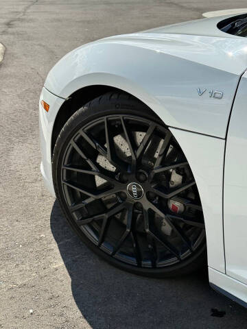 2018 Audi R8 5.2 quattro V10 Plus Spyder