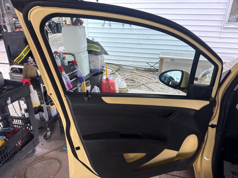 2013 Chevrolet Spark 1LT Manual