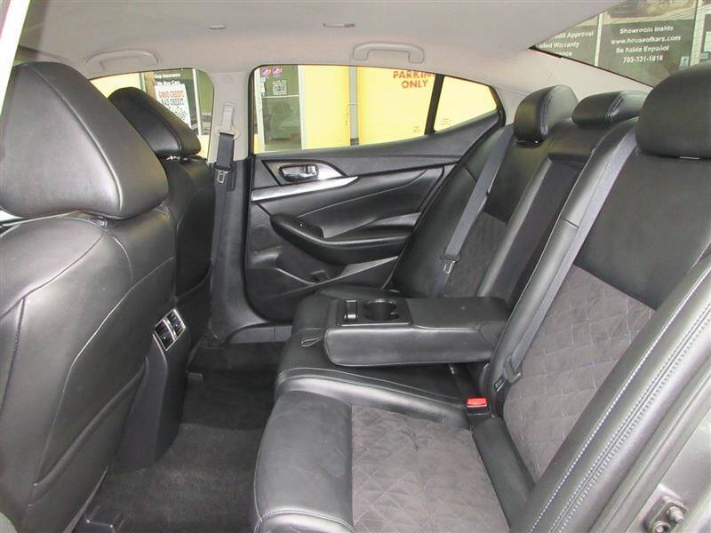 2017 Nissan Maxima 3.5 SR