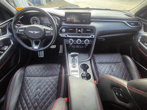 2023 Genesis G70