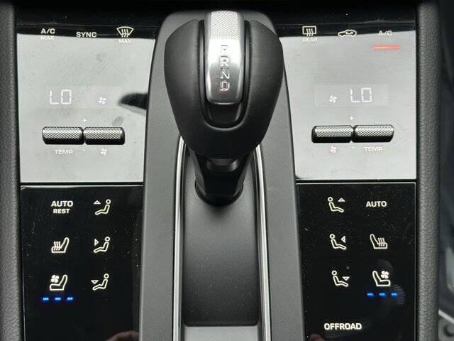 2026 Porsche Macan S