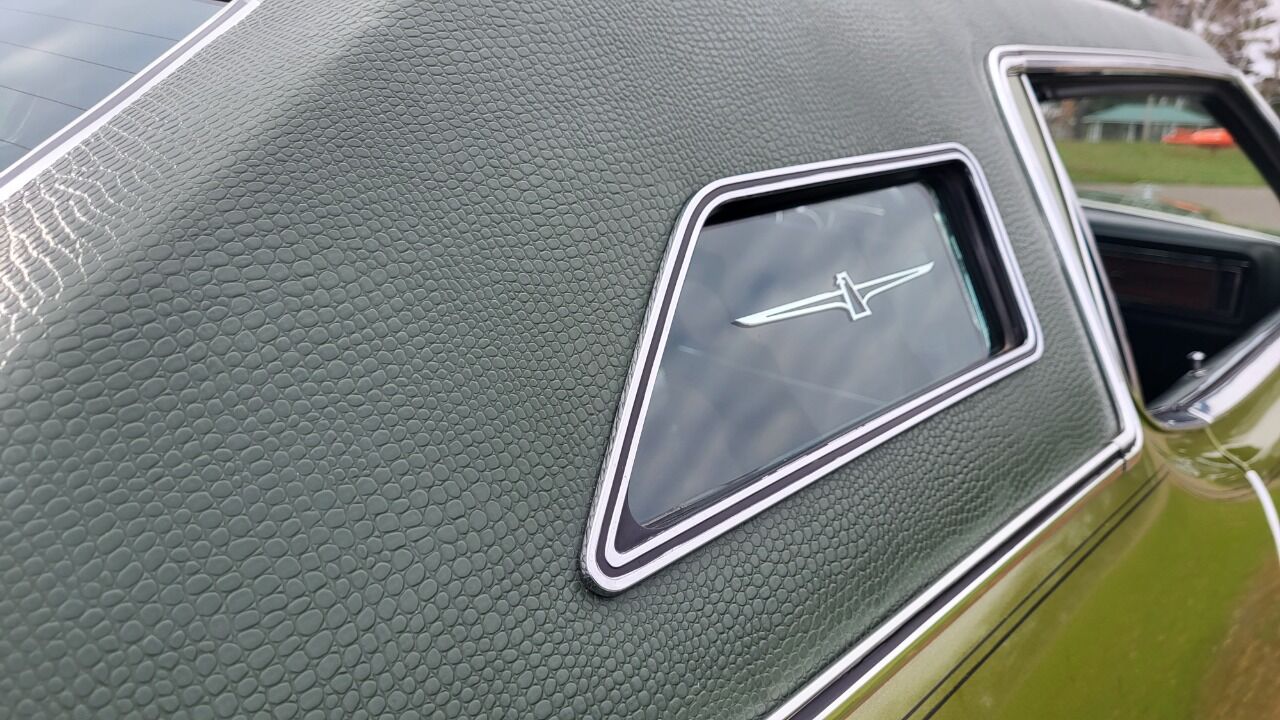1973 Ford Thunderbird 101