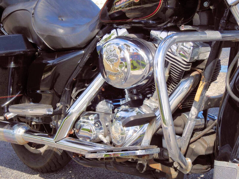 1999 Harley-Davidson FLHTC.