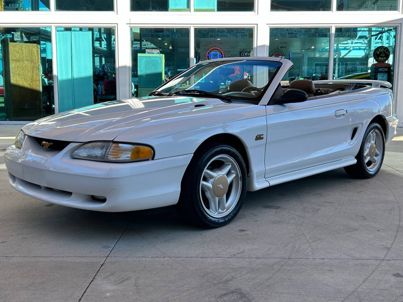1995 Ford Mustang 1