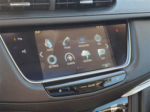 2018 Cadillac XT5 Premium Luxury