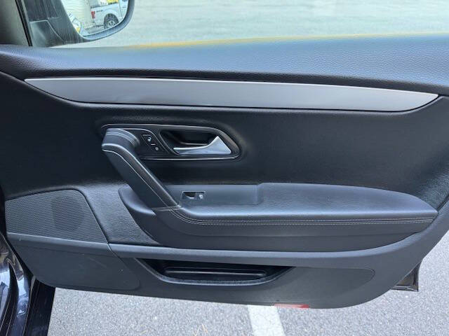 2011 Volkswagen CC Sport PZEV