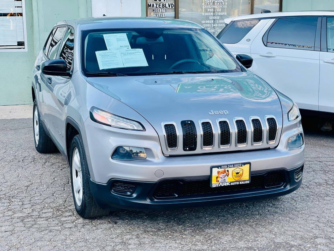 2014 Jeep Cherokee for sale at STARK AUTO SALES INC in Modesto, CA