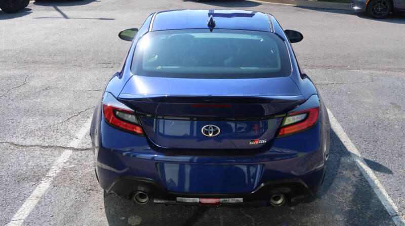 2024 Toyota GR86 Premium