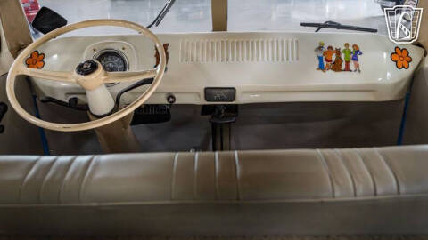 1977 Volkswagen Bus