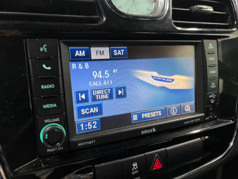 2012 Chrysler 200 Touring