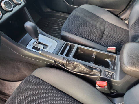 2015 Subaru Impreza 2.0i Premium