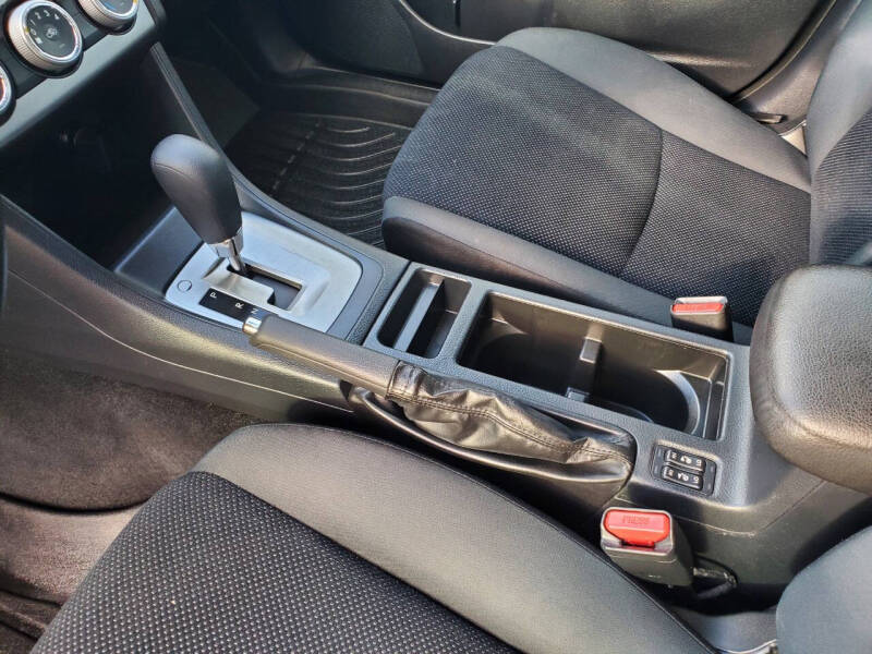 2015 Subaru Impreza 2.0i Premium