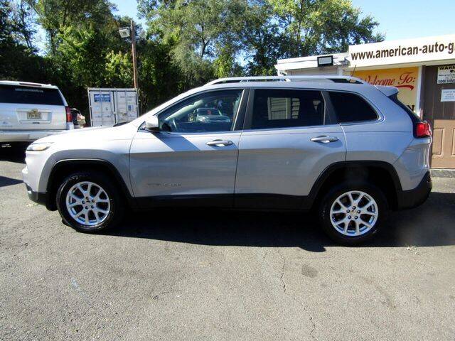 2014 Jeep Cherokee for sale at The Bad Credit Doctor in Maple Shade NJ