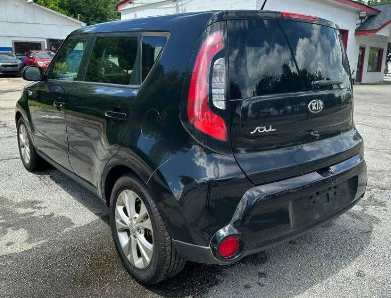 2016 Kia Soul +