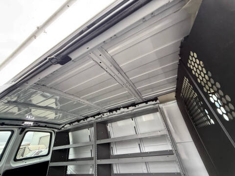 2021 GMC Savana 2500