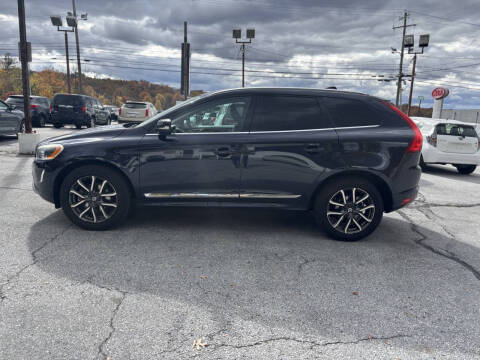 2017 Volvo XC60 T6 Dynamic
