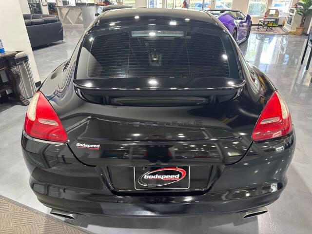 2011 Porsche Panamera