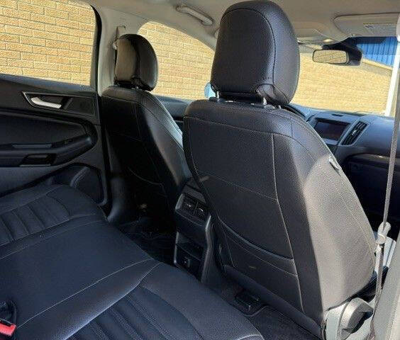 2020 Ford Edge SE