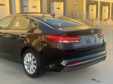 2018 Kia Optima S