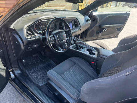 2019 Dodge Challenger SXT