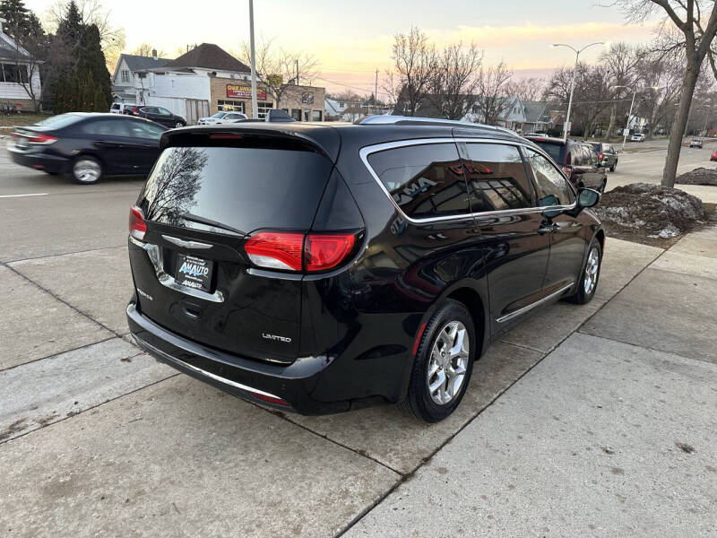 2017 Chrysler Pacifica Limited