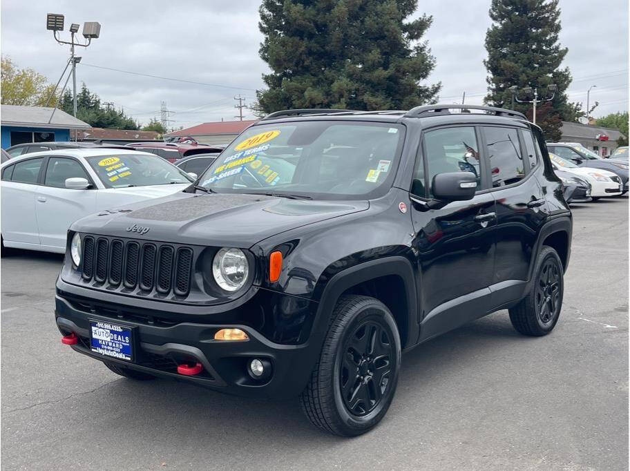 2018-jeep-renegade-trailhawk-4x4-4dr-suv.jpg